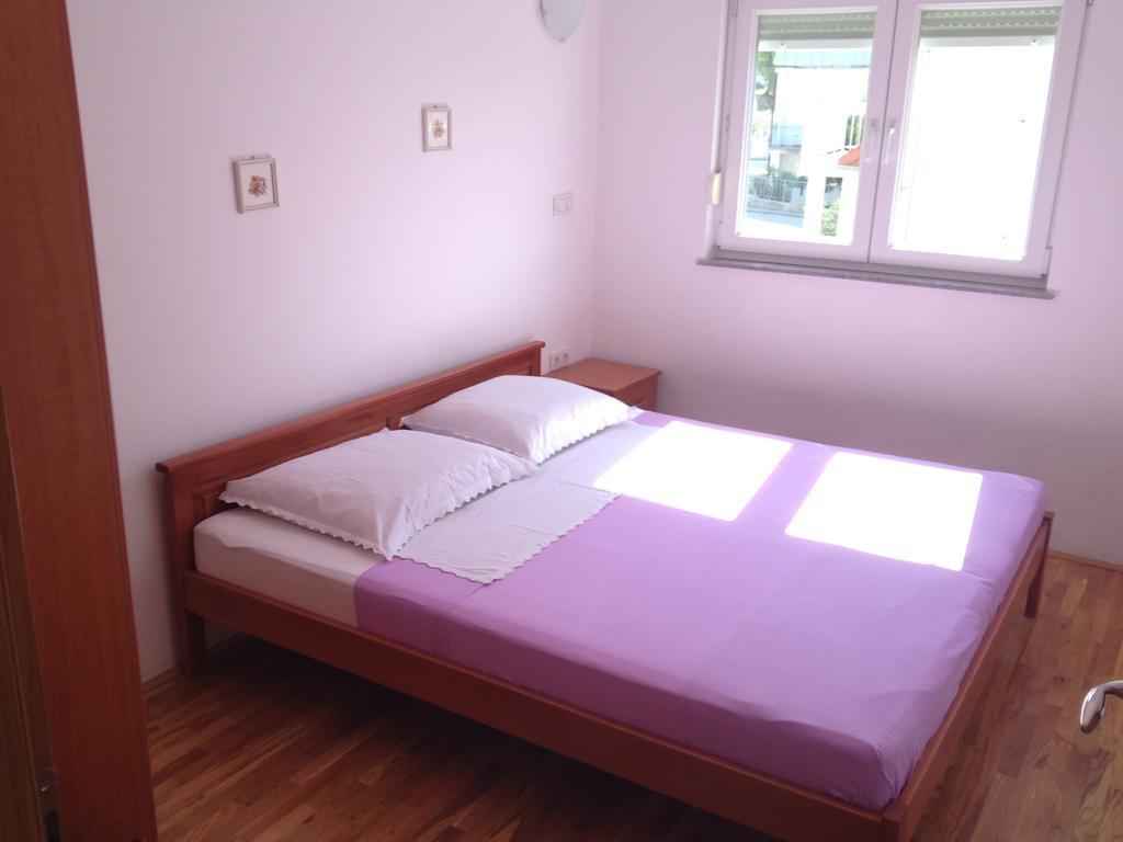 Gala Apartments Omiš Habitación foto