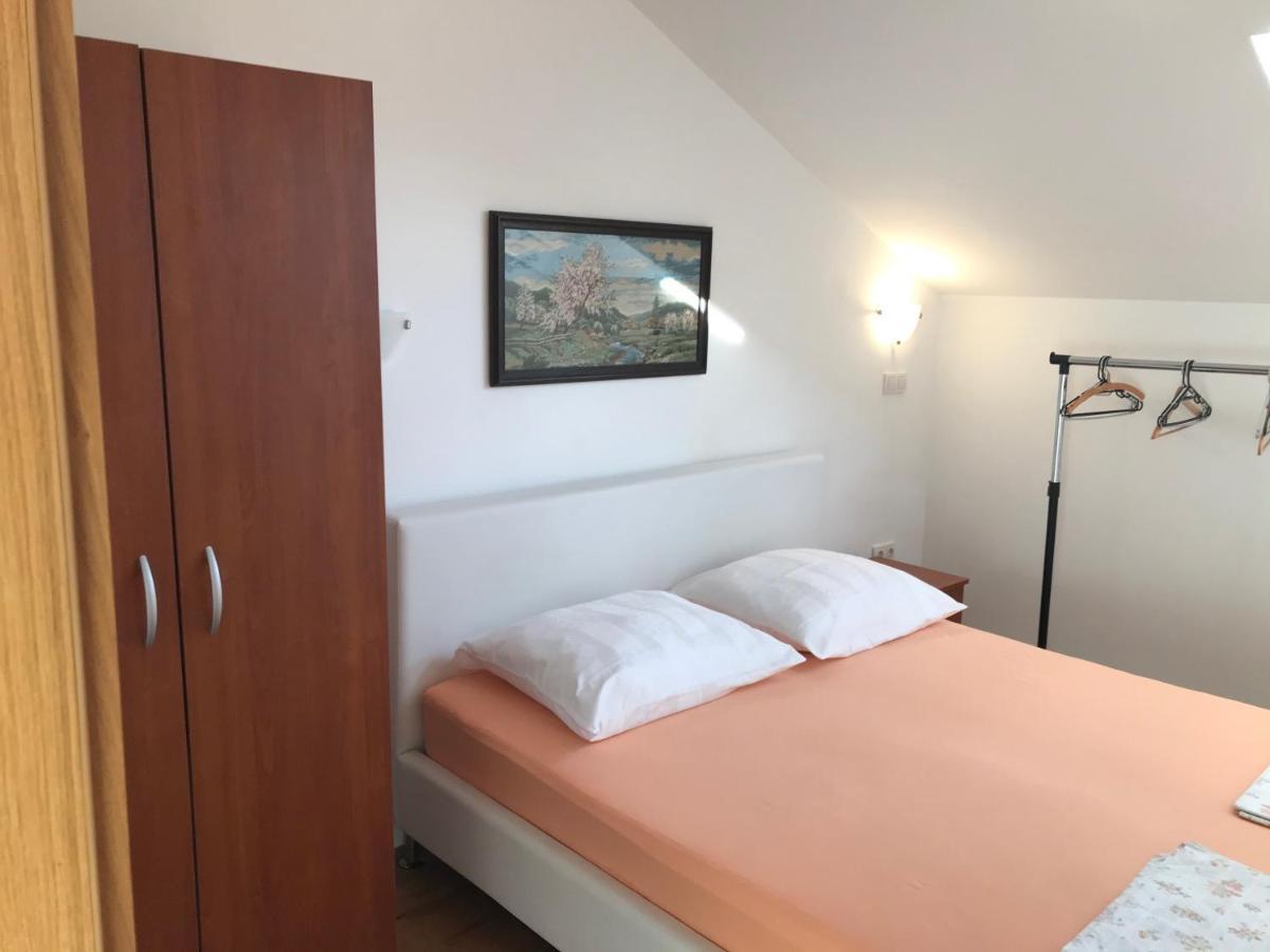 Gala Apartments Omiš Exterior foto
